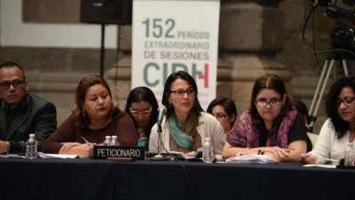 Parte de la delegación de la sociedad civil hondureña en el 152 Período de Sesiones de la CIDH.