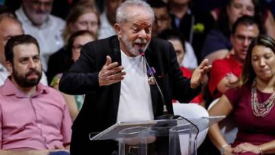 El expresidente Luiz Inácio Lula da Silva participa el 22 de noviembre, en el séptimo Congreso Nacional del Partidos de los Trabajadores (PT), que se ha celebrado en la ciudad de Sao Paulo (Brasil). EFE