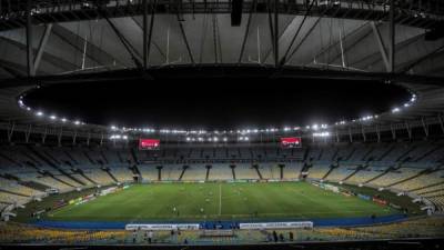 Otros clubes de fútbol, como el Corinthians, el Sao Paulo y el Santos han ofrecido también sus instalaciones.