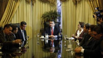 Rolando Argueta, presidente de la Corte Suprema de Justicia, presidió la reunión del pleno del Poder Judicial.