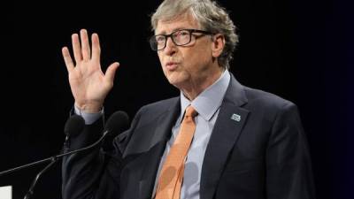 La Fundación de Bill Gates financía ensayos clínicos para encontrar un tratamiento para el letal virus./