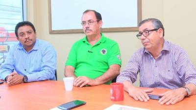 Luis Chévez (centro) y Guillermo López (derecha).