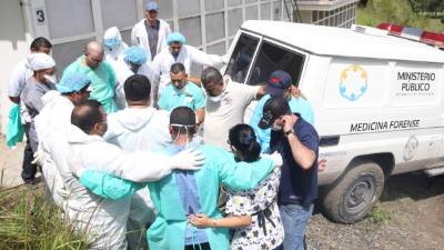 La inhumación se hizo en la mañana.