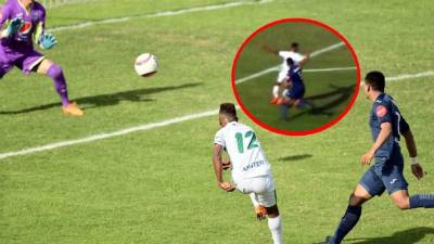 Jeancarlo Vargas marcó un golazo al Motagua, pero se lo anularon.