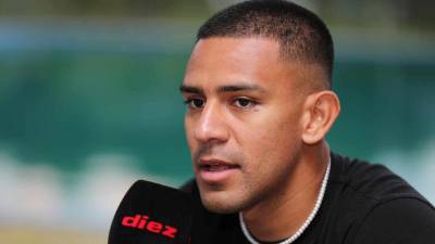 Alejandro Reyes habló sobre su gran momento con Génesis FC y lanzó una advertencia previo al duelo ante Olimpia.