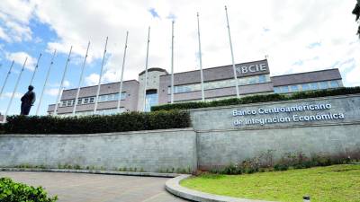 <b>Oficinas del banco en la capital hondureña.</b>