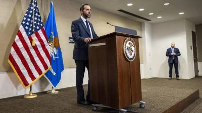 El fiscal especial Jack<b> </b>Smith deberá definir cómo retirar los cargos contra Trump si decide cerrar los casos penales en contra del presidente electo.