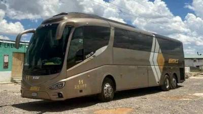 La Fiscalía de San Luís de Potosí confirmó el hallazgo del autobús que trasladaba a los migrantes secuestrados.