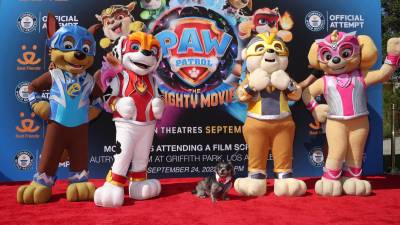 “Paw Patrol 2: la súper película” es una cinta canadiense de 2023 de acción y aventura animada por computadora, basada en la serie de televisión “PAW Patrol” creada por Keith Chapman.