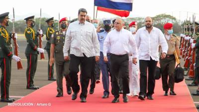 Maduro es uno de los pocos mandatarios aliados de Ortega que asistirá a la toma de posesión en Nicaragua.