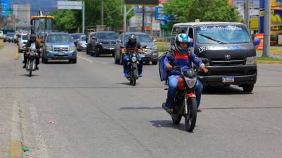 <b><span class=mln_uppercase_mln>Medida.</span></b> Conductores aseguran haber sido multados por Tránsito.