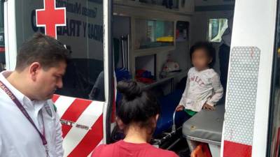 Los funcionarios trasladaron a los niños que no viajaban acompañados al gimnasio municipal de Córdoba, estado de Veracruz.