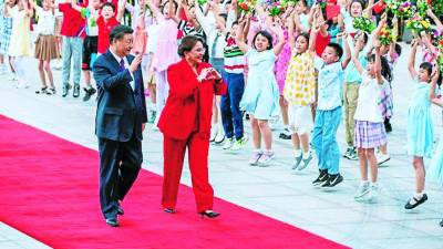 Xi Jinping y Xiomara Castro acordaron que se trabajará un TLC