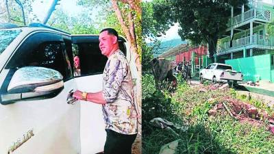Carlos Daniel Cárcamo, era dueño del complejo turístico Santorini en Trujillo. Ayer en horas de la tarde fue sepultado.