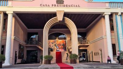 Fotografía de archivo muestra la fachada principal de Casa Presidencial de Honduras.