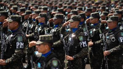 El Gobierno de Honduras anunció que a partir de este lunes 1 de junio comenzarán “acciones contundentes” contra el crimen organizado, incluidas las maras y pandillas, que implicará la llegada de equipo tecnológico y apoyo internacional para intervenir inicialmente en 40 municipios con alta incidencia delictiva.
