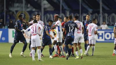 Motagua recibió un ultimátum por parte de la Comisión de Disciplina tras los incidentes en el clásico ante Olimpia.