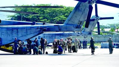 Miembros del Ejército de EUA tienen más de cuatro décadas de presencia en el país.