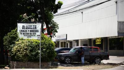 En San Pedro Sula han surgido nuevas plazas comerciales y bodegas industriales este año.