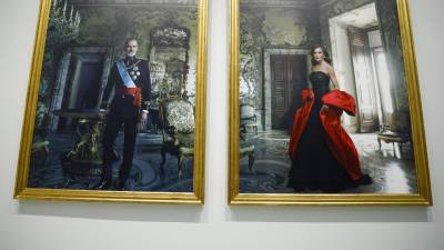 El Banco de España presenta los retratos que ha realizado la fotógrafa Annie Leibovitz de los Reyes de España.