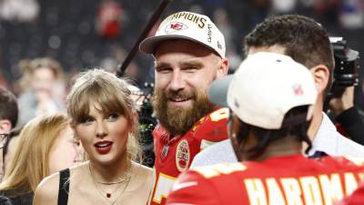 Los Kansas City Chiefs ganaron la final del Super Bowl. Travis Kelce y Taylor Swift fueron también protagonistas de la jornada.