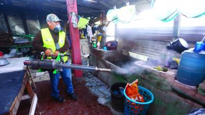 <b>Los pobladores no ponen de su parte, autoridades buscan estrategias. Fotos: M. Valenzuela</b>