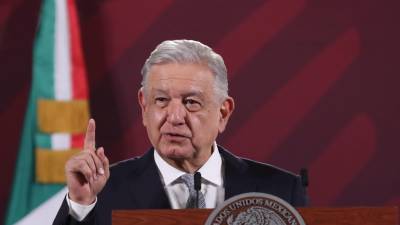 El presidente de México, Andrés Manuel López Obrador, durante su conferencia matutina hoy, en Palacio Nacional en la Ciudad de México (México).