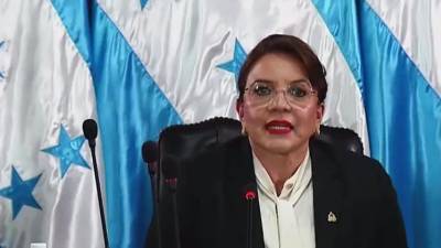 La presidenta de Honduras, Xiomara Castro, durante el consejo de ministros.
