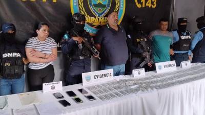Los tres detenidos en un allanamiento en condominio de San Pedro Sula.