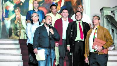 <b>Las autoridades de Educación anunciaron el ajuste con el magisterio la noche del miércoles.</b>