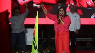 Rixi Moncada, candidata presidencial del Partido Libertad y Refundación (Libre), cuestionó este domingo los resultados del simulacro del sistema de Transmisión de Resultados Electorales Preliminares (Trep) realizado por el Consejo Nacional Electoral (CNE), al que calificó como “un fracaso total”.