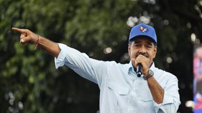 El presidente de Venezuela, Nicolás Maduro, habla durante una manifestación a favor de su Gobierno en Caracas (Venezuela).
