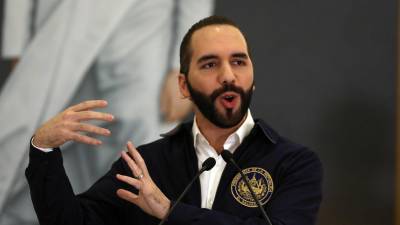 El presidente de El Salvador, Nayib Bukele habla en San Salvador (El Salvador).