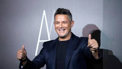 El cantante español Alejando Sanz no se ha pronunciado al respecto.