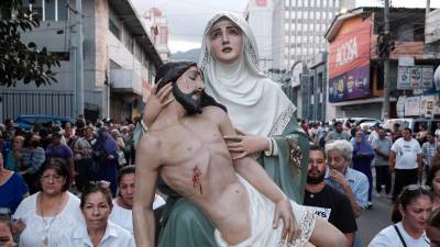 En un día de fiesta se convirtió el Viernes Santo en San Pedro Sula.