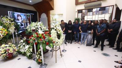 La agrupación Silver Star, actualmente conformada por 24 integrantes, rindió tributo a su expatrona en medio del dolor y la tristeza en Funerales Amor Eterno de SPS.