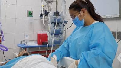 La sala de Reanimación cuenta con equipos y personal médico capacitado.