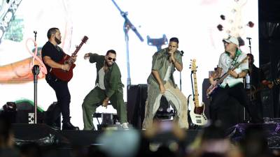 Aventura puso a bailar a los hondureños.