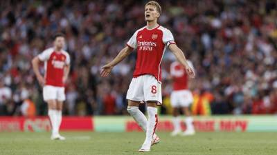 Premier: Arsenal frena ante Fulham y deja escapar sus primeros puntos