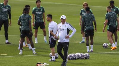 Carlo Ancelotti en un entrenamiento del Real Madrid.
