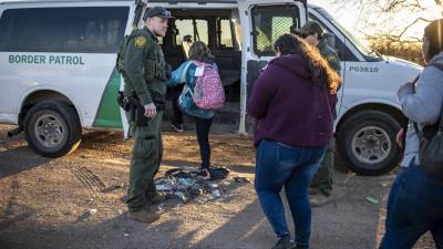 La frontera sur de EEUU enfrenta una nueva oleada de migrantes.
