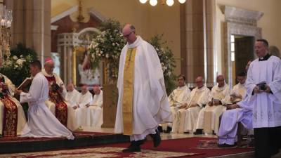 Foto de archivo del arzobispo de Tegucigalpa, José Vicente Nácher.