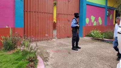 Entrada al motel Palmeras de Olanchito, Yoro.