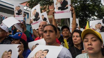 Simpatizantes chavistas se movilizaron este sábado en distintas zonas de Caracas y en varias regiones de Venezuela para exigir a Estados Unidos la liberación y el regreso del mandatario Nicolás Maduro y su esposa, la diputada Cilia Flores, capturados hace una semana por fuerzas del país norteamericano en medio de una serie de ataques.