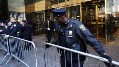La policía de Nueva York se encuentra en alerta máxima ante protestas de los seguidores de Trump.