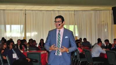 Videoconferencia del pastor Bill Hybels