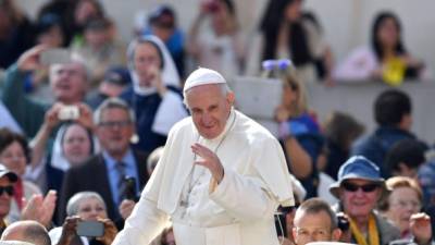 El Papa Francisco le cierra la puerta al matrimonio entre homosexuales.