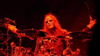 Joey Jordison de la banda de rock estadounidense Slipknot se presenta en el Festival Range en Columbus, Ohio (EEUU). EFE/STEVE C. MITCHELL/Archivo