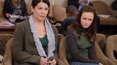 Lauren Graham y Alexis Bledel en 'Gilmore Girls'