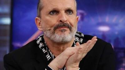 Miguel Bosé ha dado mucho de qué hablar por sus publicaciones apoyando distintas teorías de la conspiración relacionadas al coronavirus.